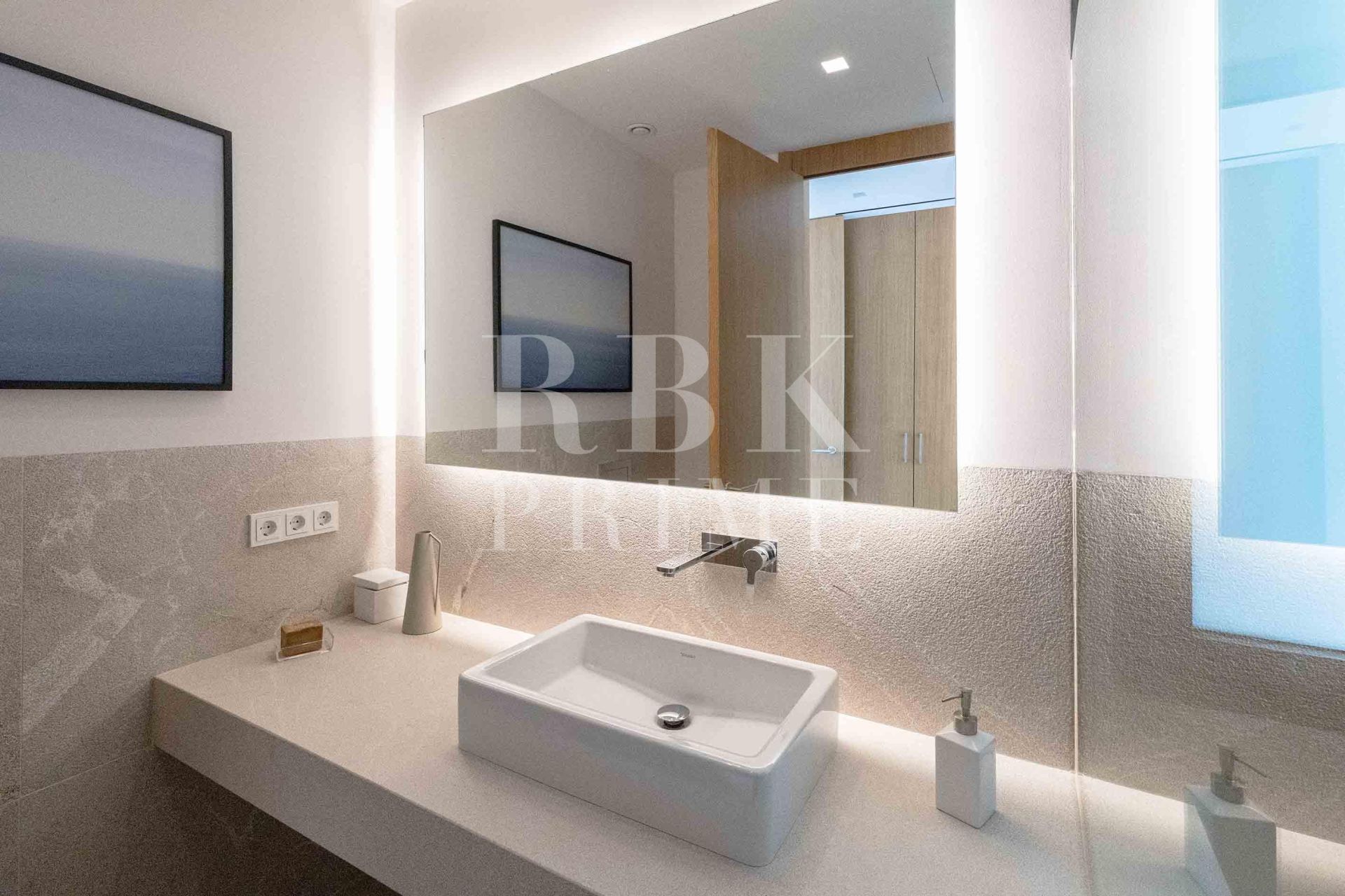 Available - Villa - Calvià