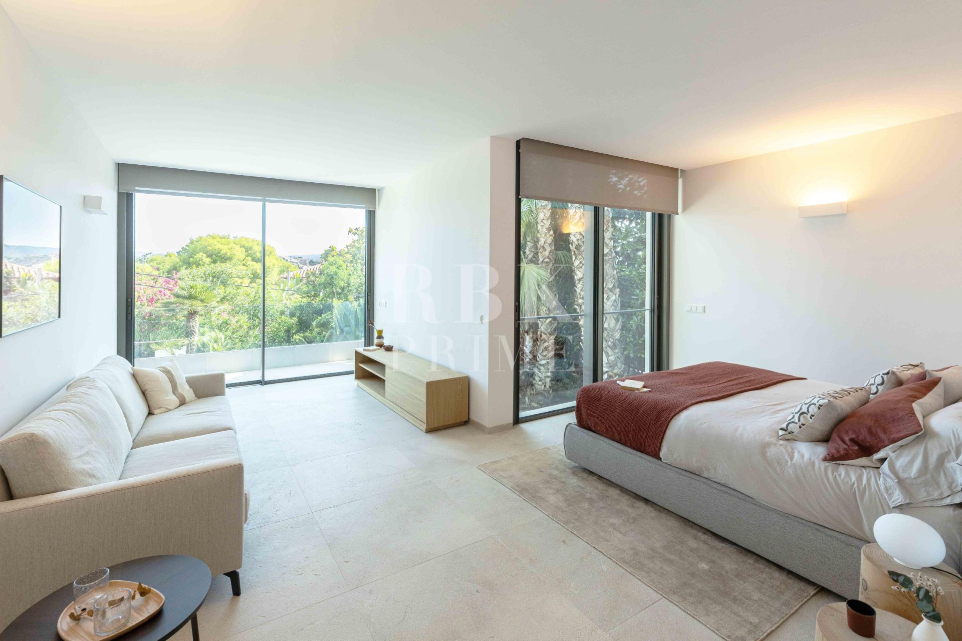 Available - Villa - Calvià