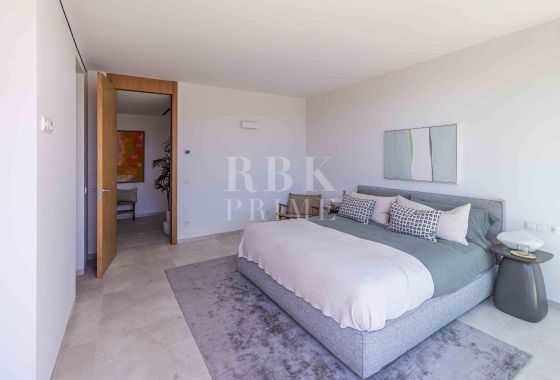Villa · Available - Calvià