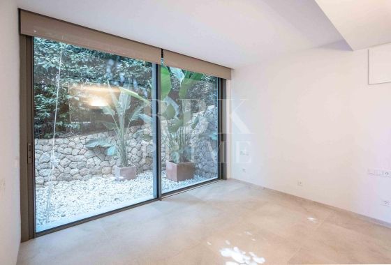 Villa · Available - Calvià