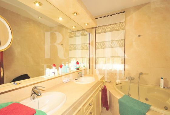 Semi-detached house · Available - Palma