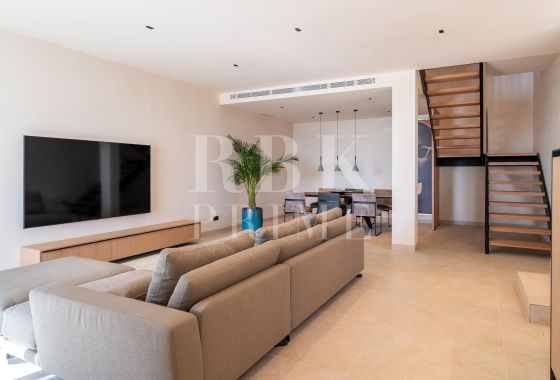 Villa · Available - Calvià