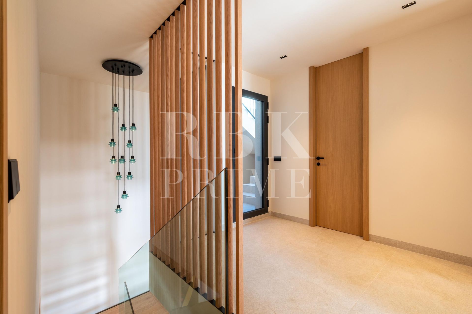 Available - Villa - Calvià