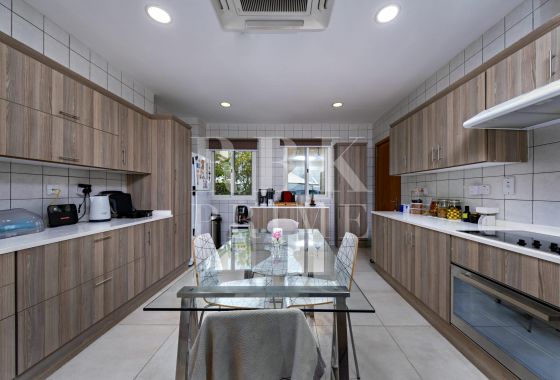 Villa · Available - Ad Dawhah