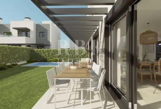 Available - Semi-detached house - Palma