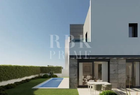 Available - Semi-detached house - Palma