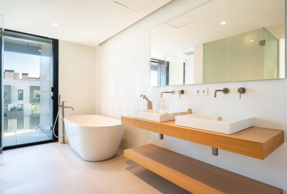 Penthouse · Available - Palma