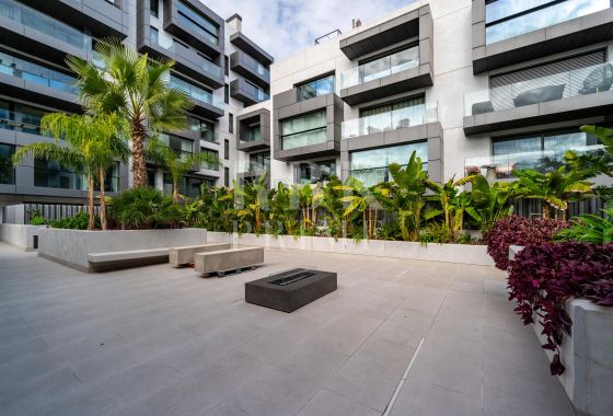 Penthouse · Available - Palma