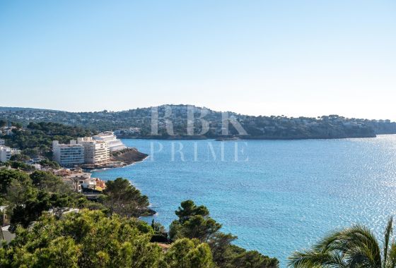 Villa · Available - Calvià