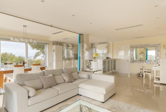 Villa · Available - Calvià