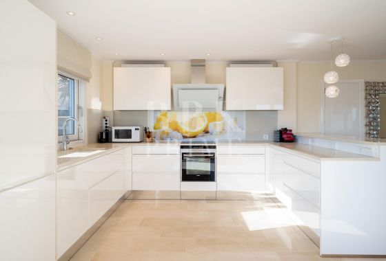 Villa · Available - Calvià