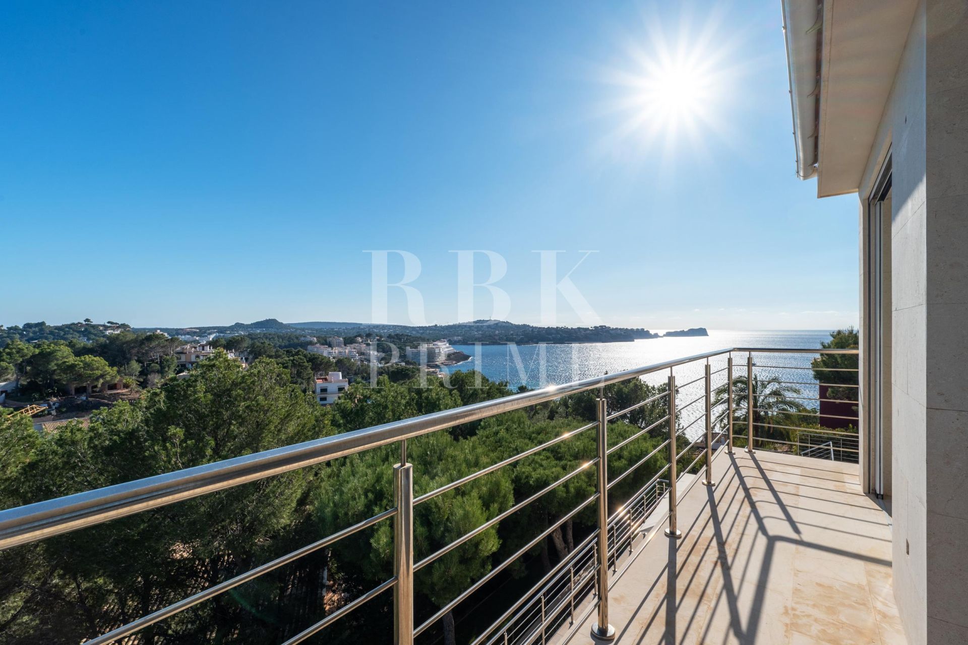 Available - Villa - Calvià