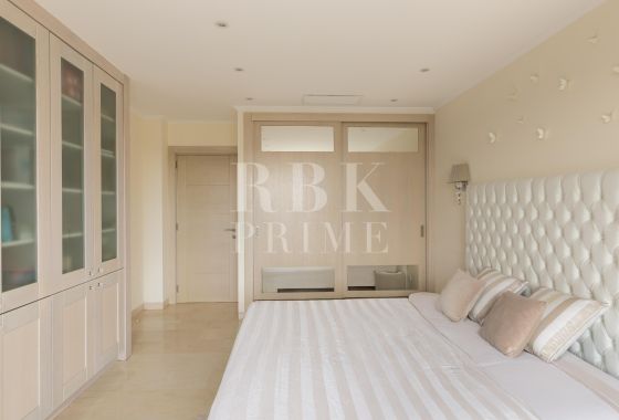 Villa · Available - Calvià