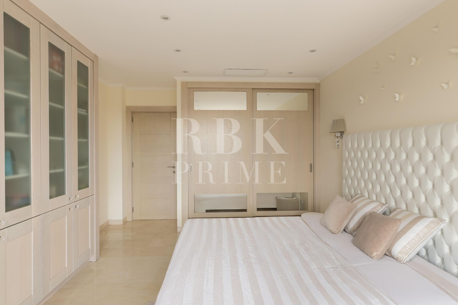 Available - Villa - Calvià