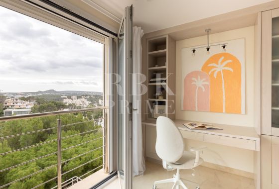 Villa · Available - Calvià