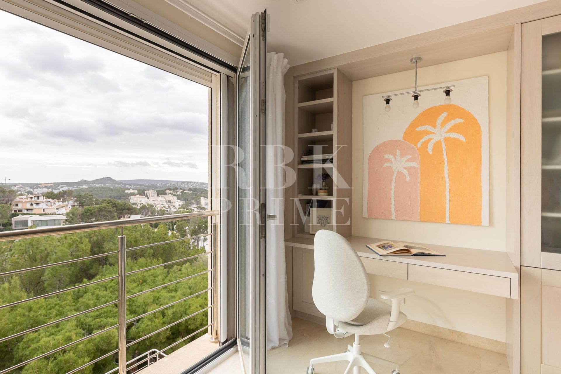 Available - Villa - Calvià