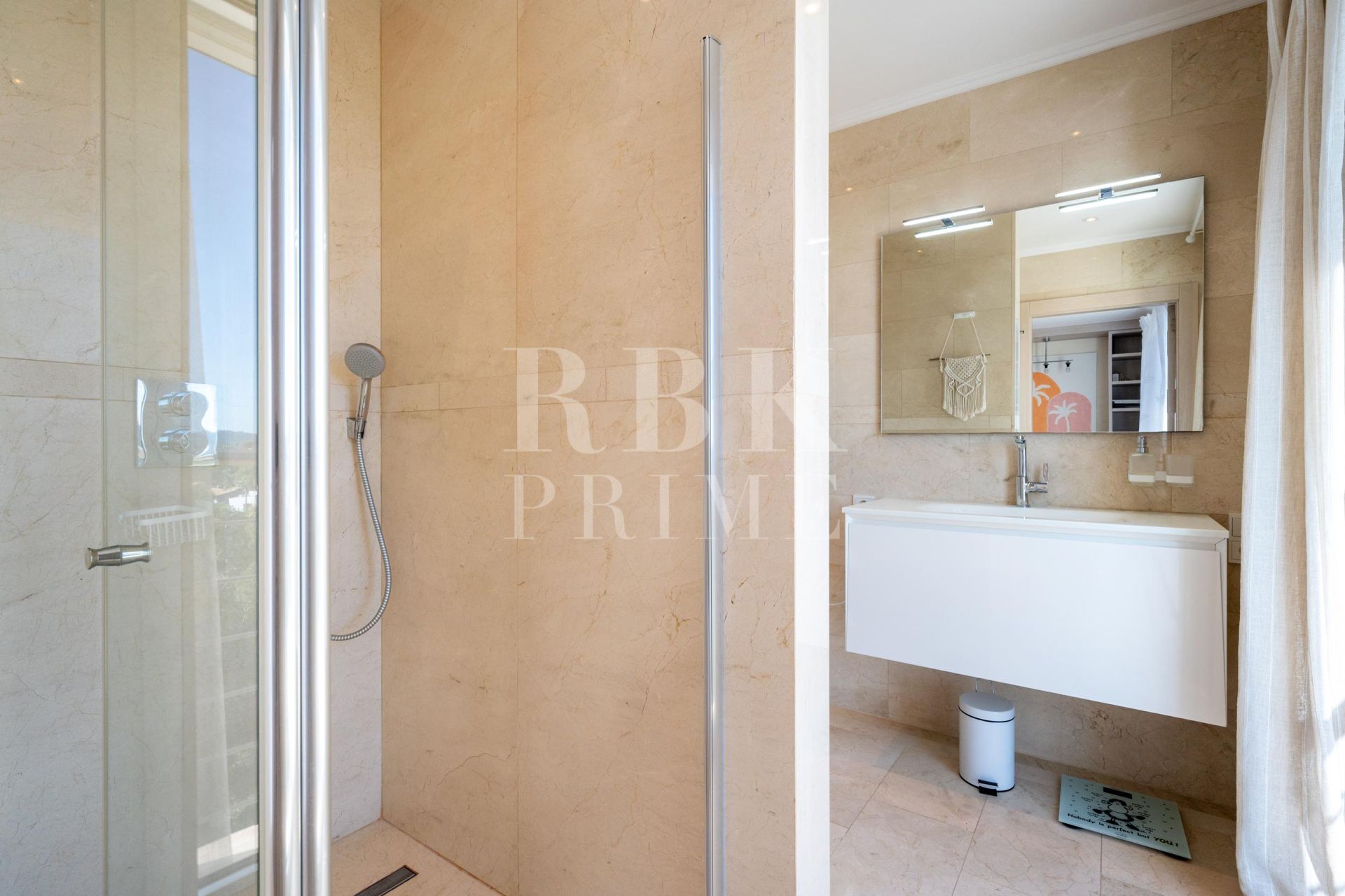 Available - Villa - Calvià