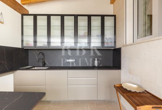 Villa · Available - Calvià