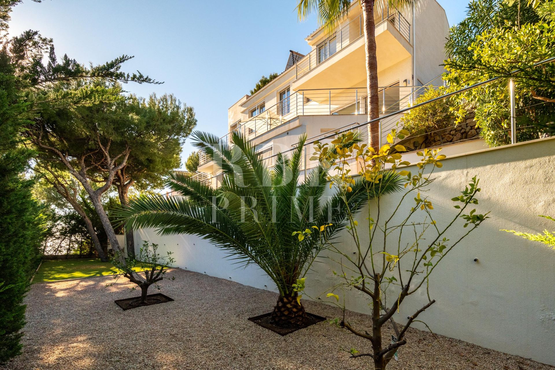 Available - Villa - Calvià