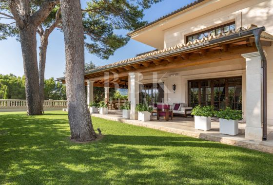 Villa · Available - Calvià