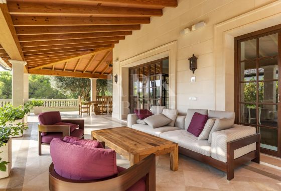 Villa · Available - Calvià