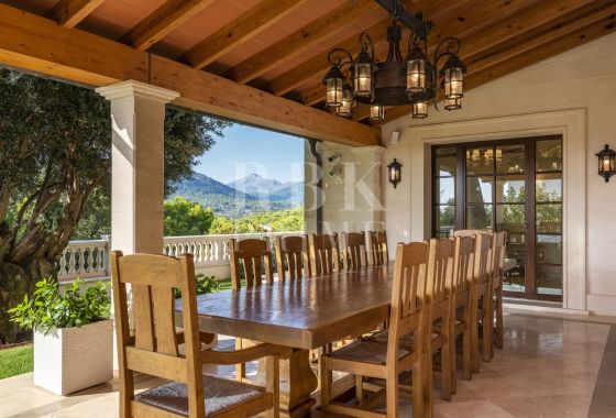 Villa · Available - Calvià
