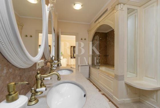 Villa · Available - Calvià