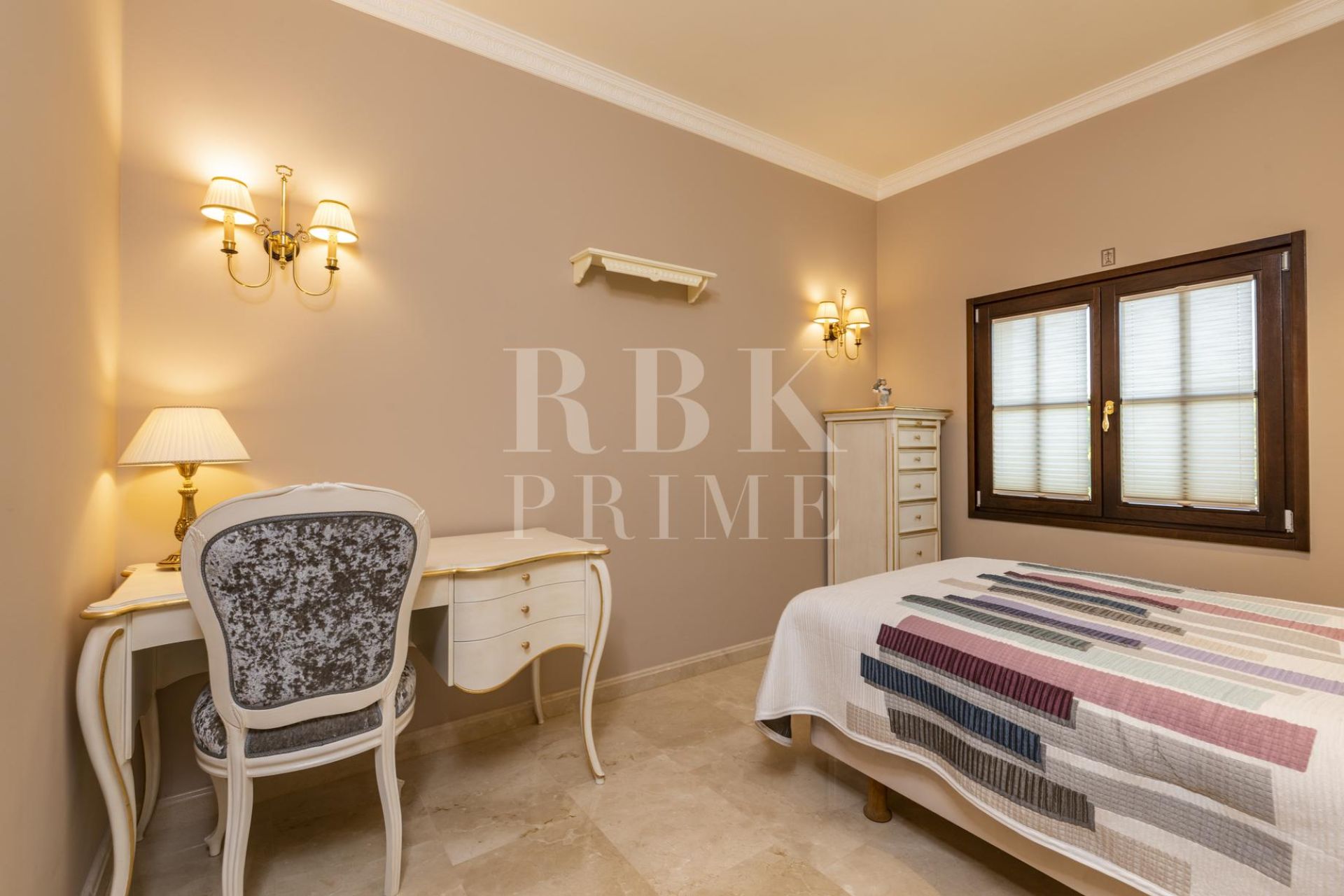 Available - Villa - Calvià