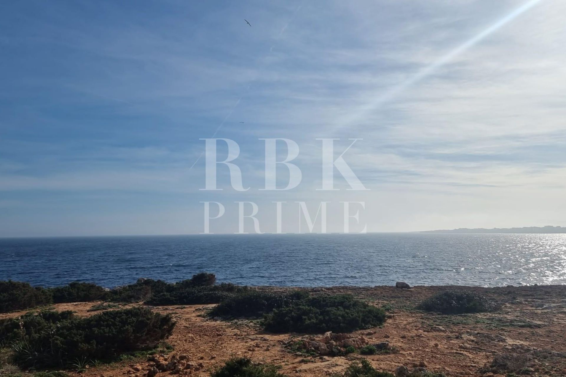 Available - Urban plot - Llucmajor