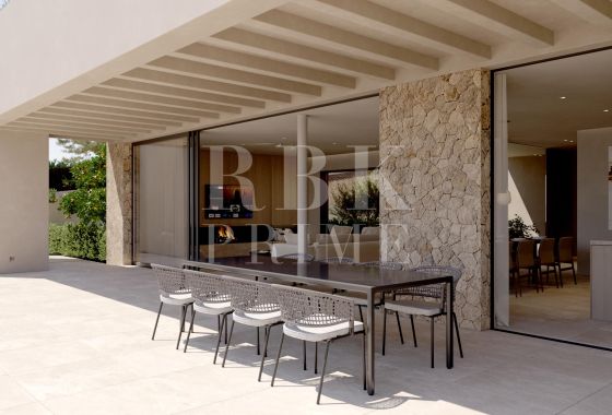 Available - Villa - Calvià