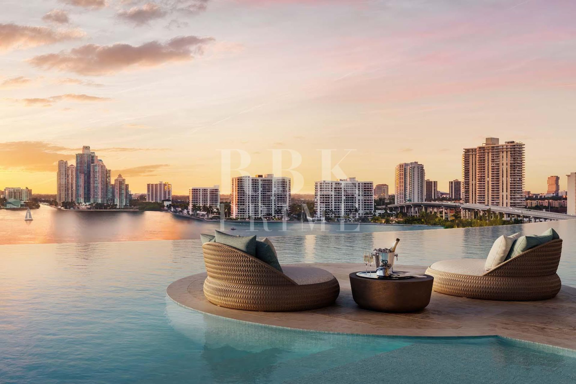 Available - Apartment - Miami-Dade