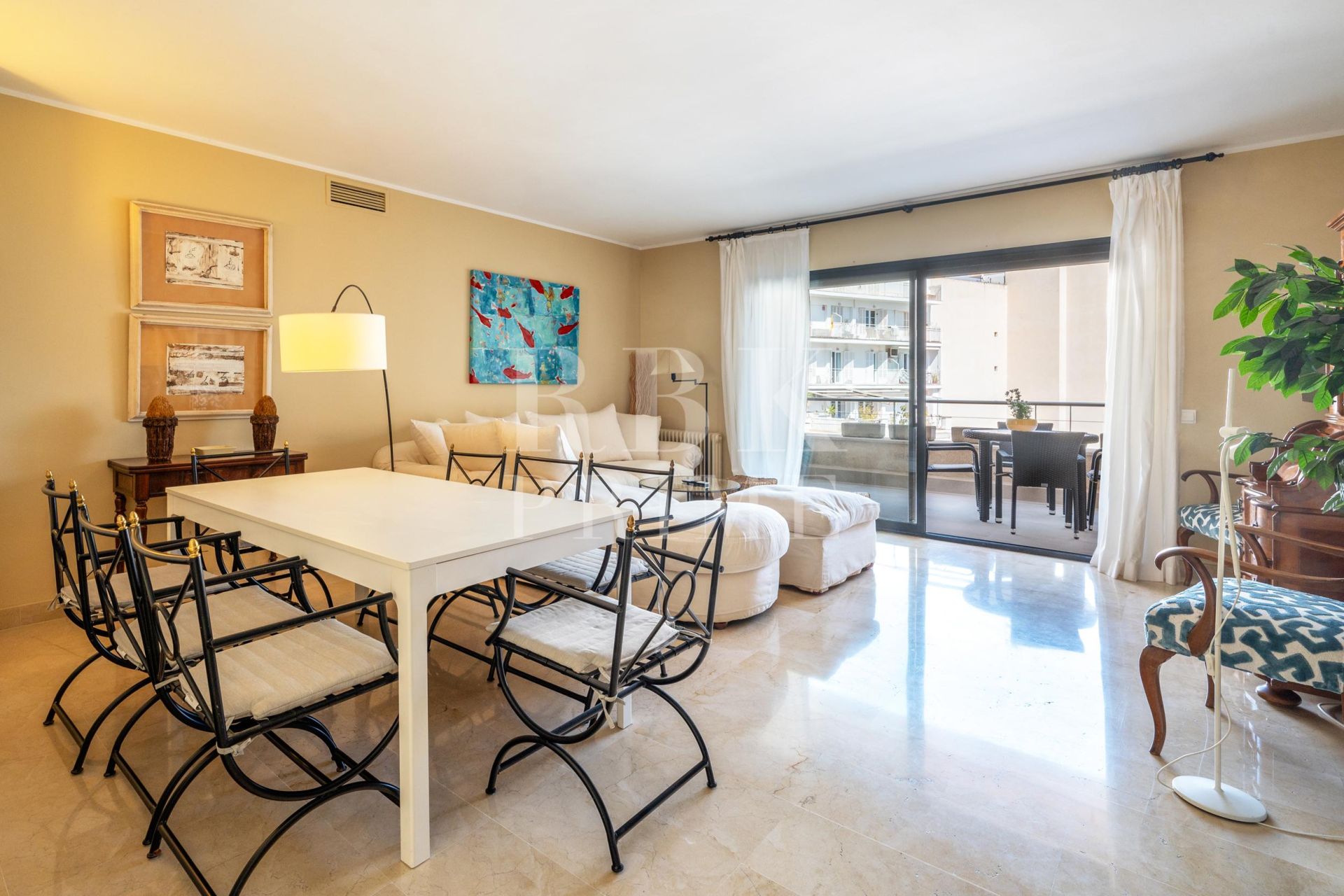 Available - Penthouse - Palma