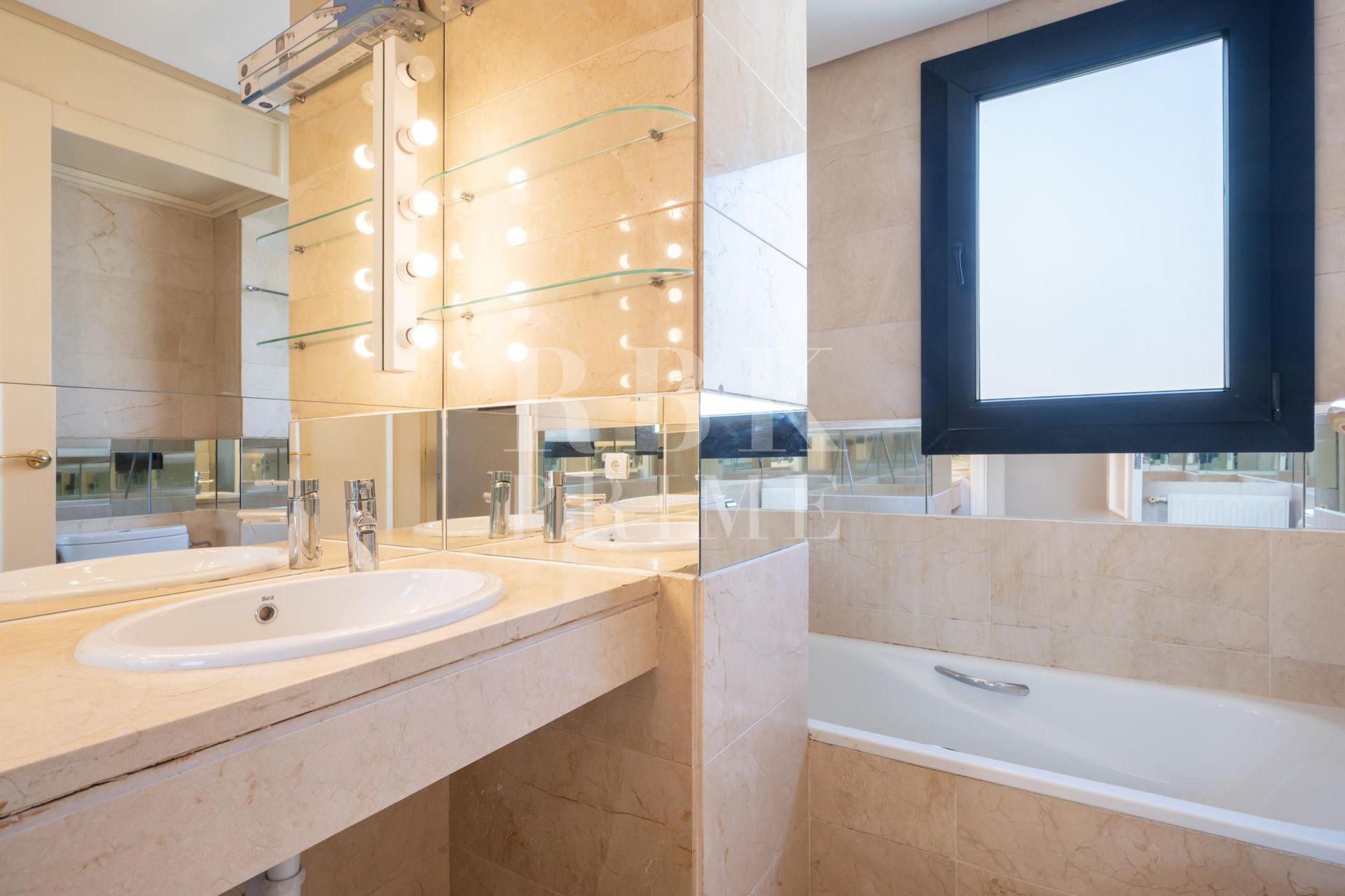 Available - Penthouse - Palma
