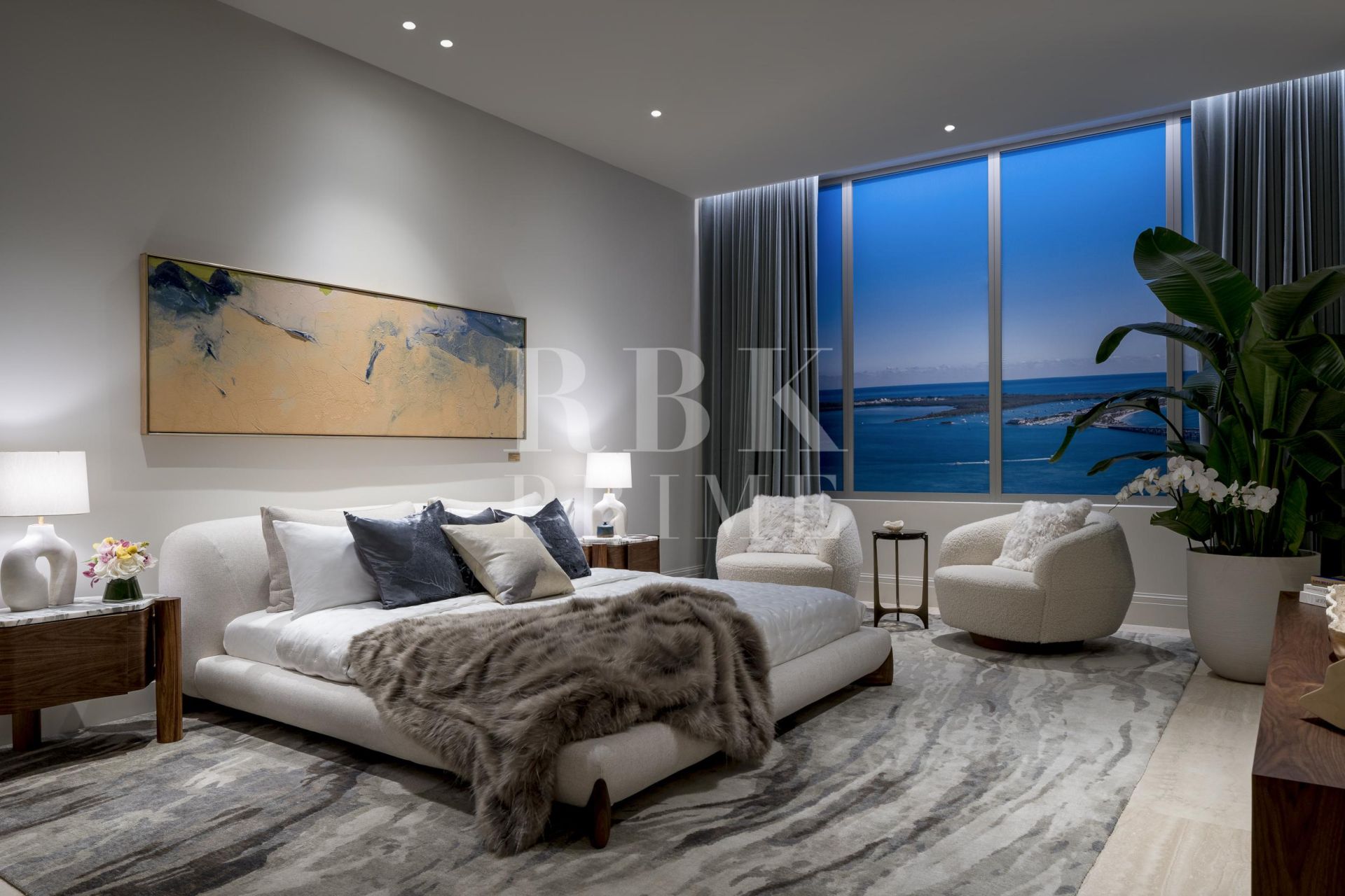 Available - Apartment - Miami-Dade