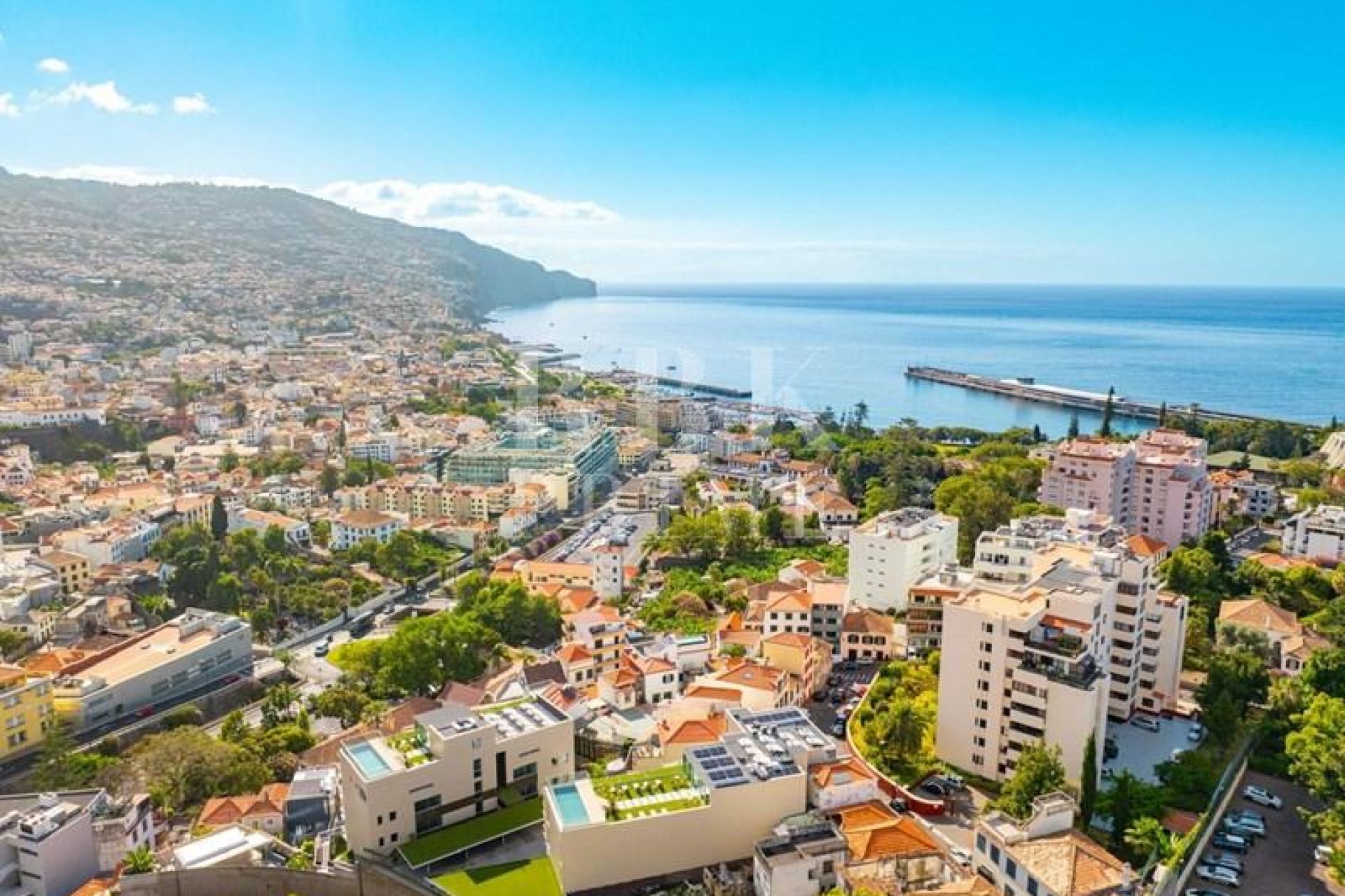 Available - Apartment - Madeira