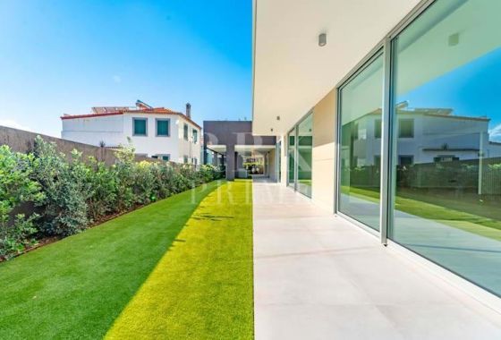 Apartment · Available - Madeira