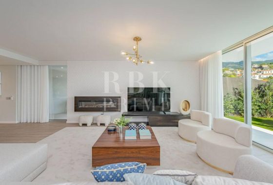 Apartment · Available - Madeira