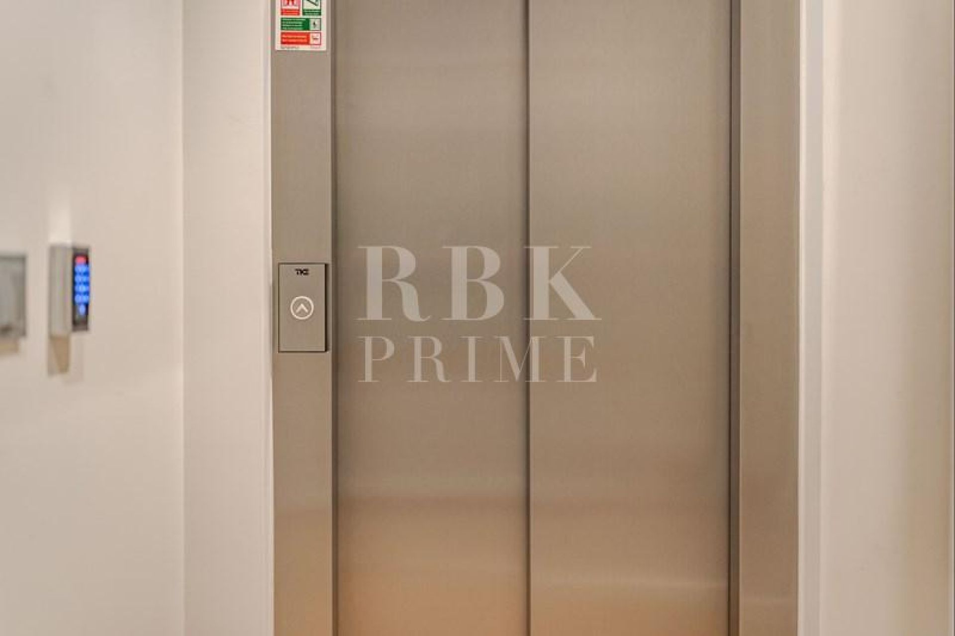 Available - Apartment - Madeira