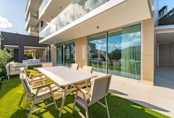 Apartment · Available - Madeira