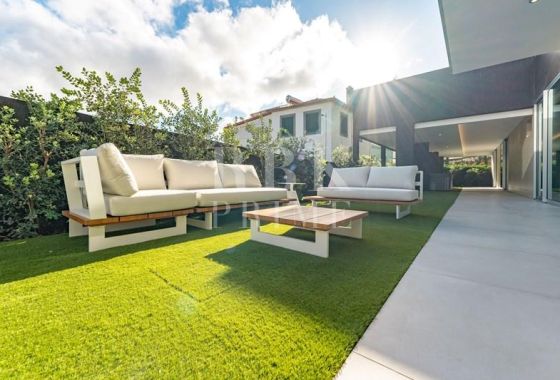 Apartment · Available - Madeira