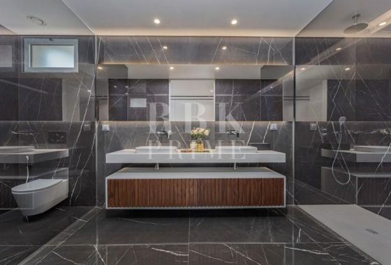 Apartment · Available - Madeira