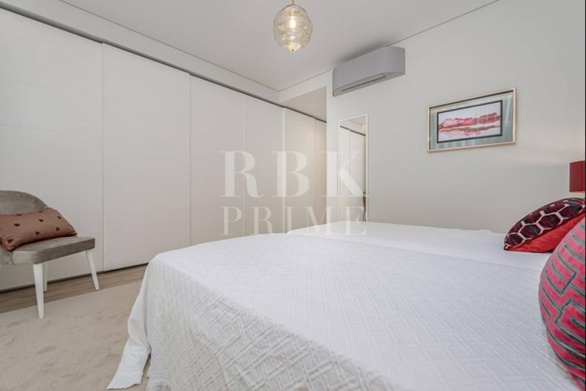 Available - Apartment - Madeira