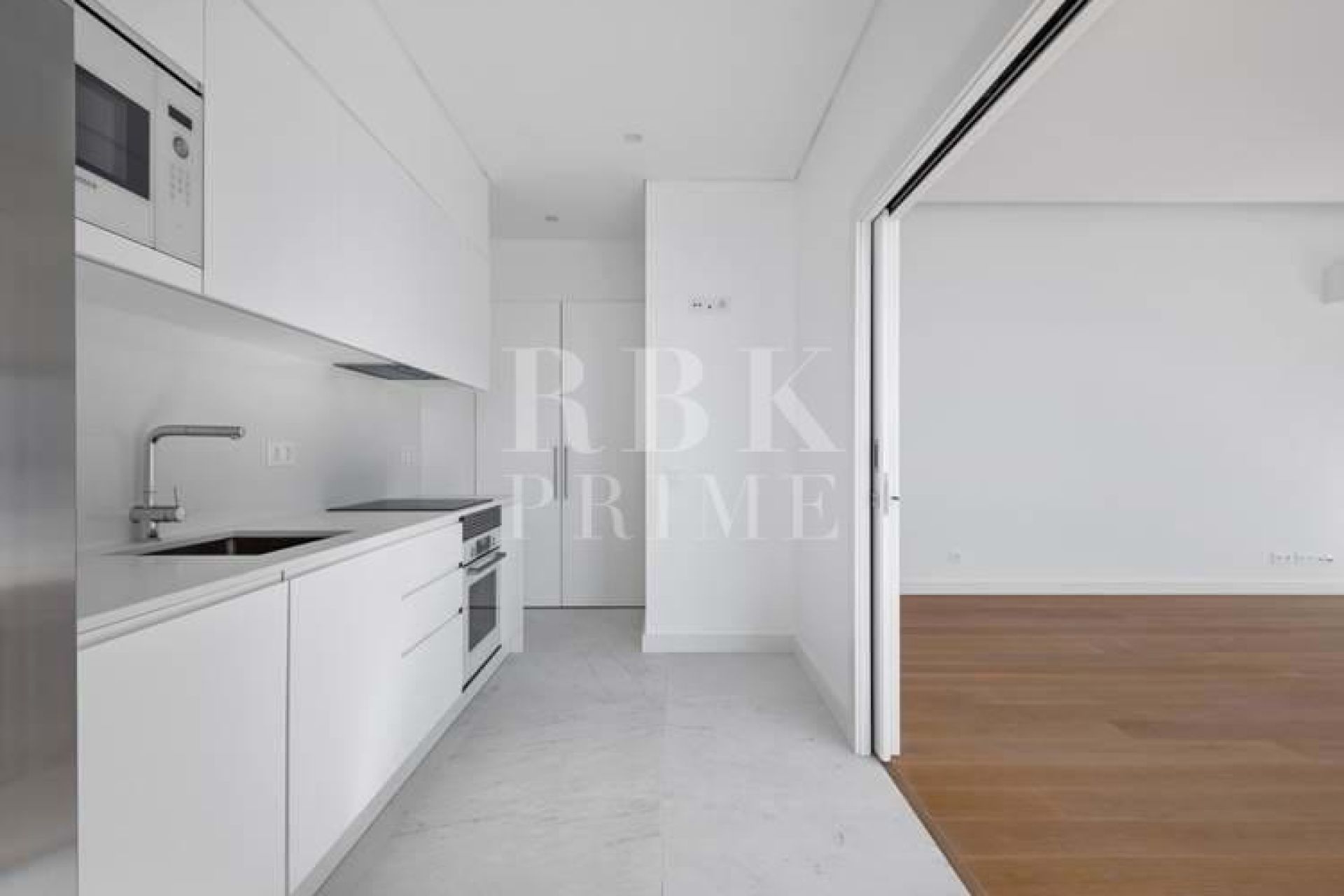Available - Apartment - Madeira