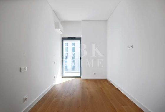 Apartment · Available - Madeira