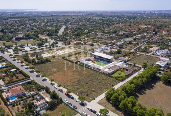 Urban plot · Available - Marratxí
