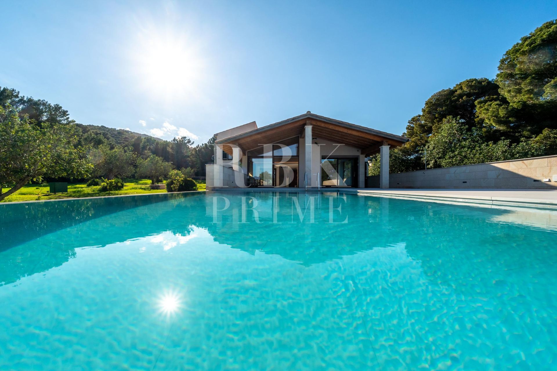 Available - Villa - Capdepera