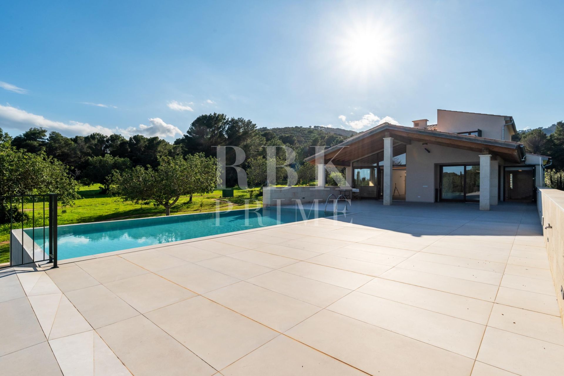 Available - Villa - Capdepera