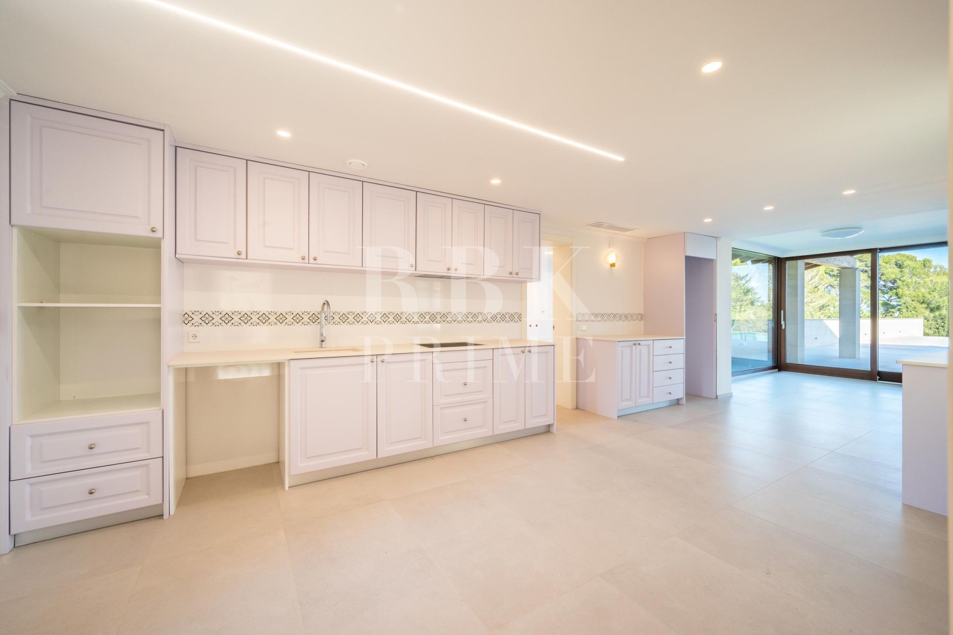Available - Villa - Capdepera