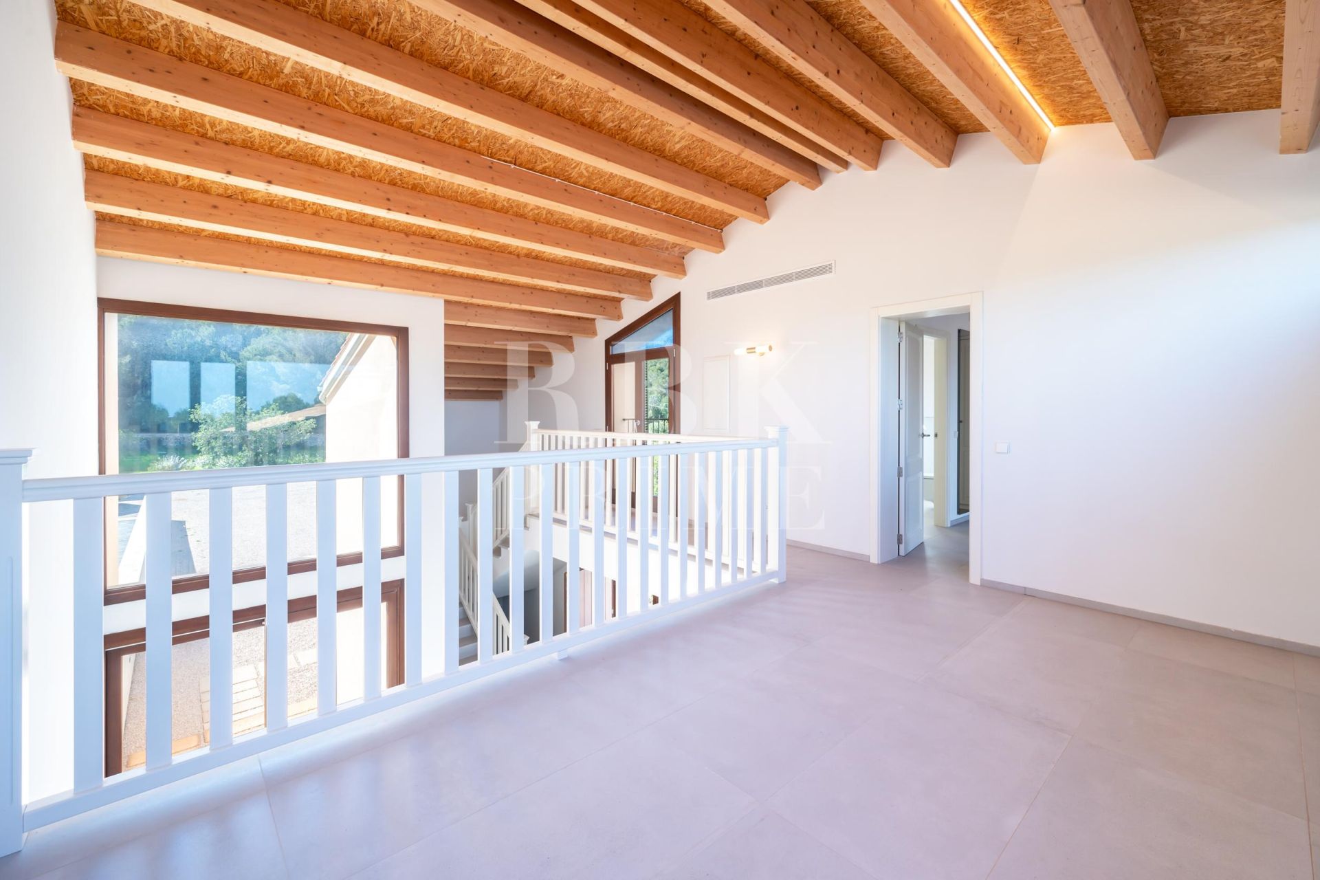 Available - Villa - Capdepera