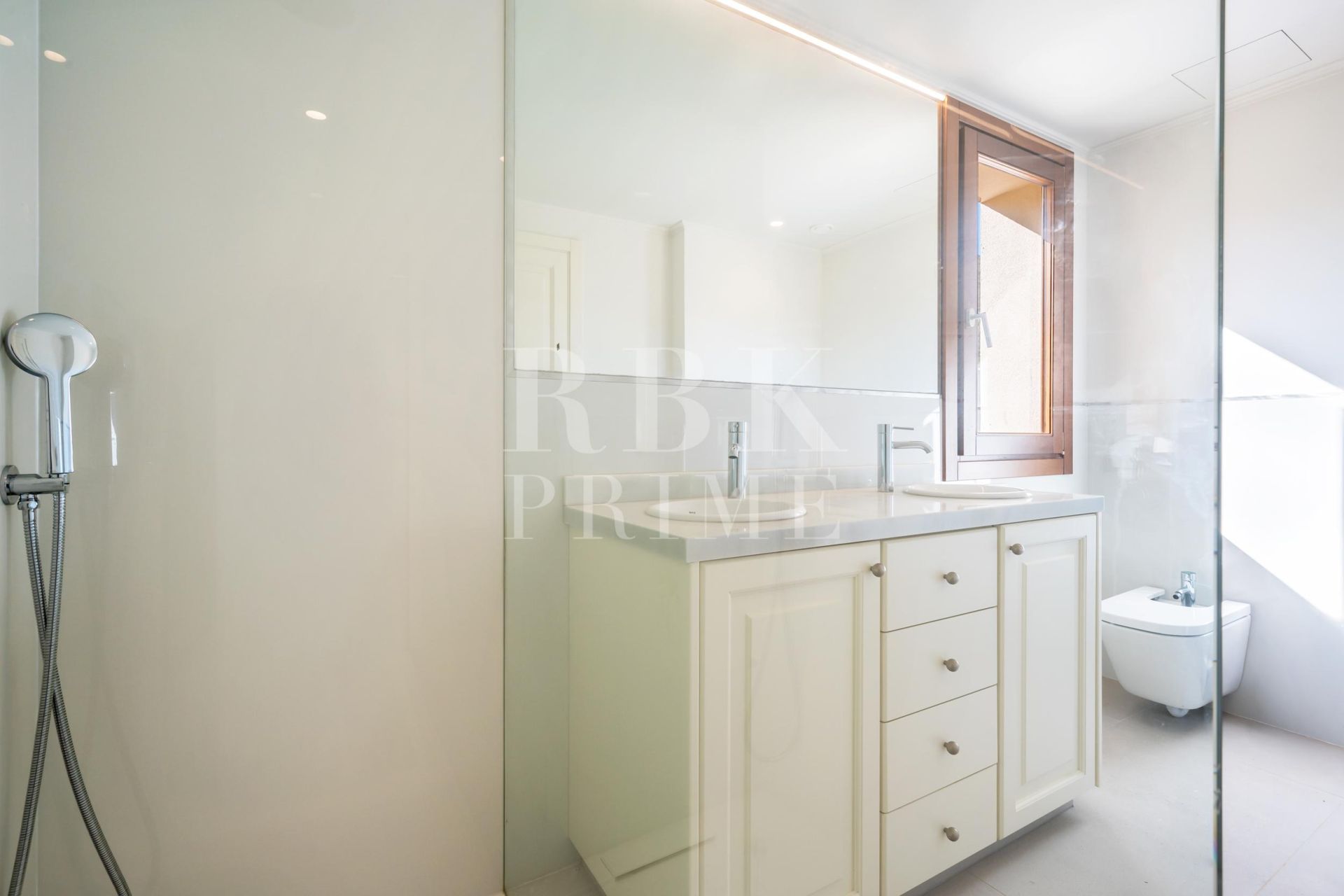 Available - Villa - Capdepera
